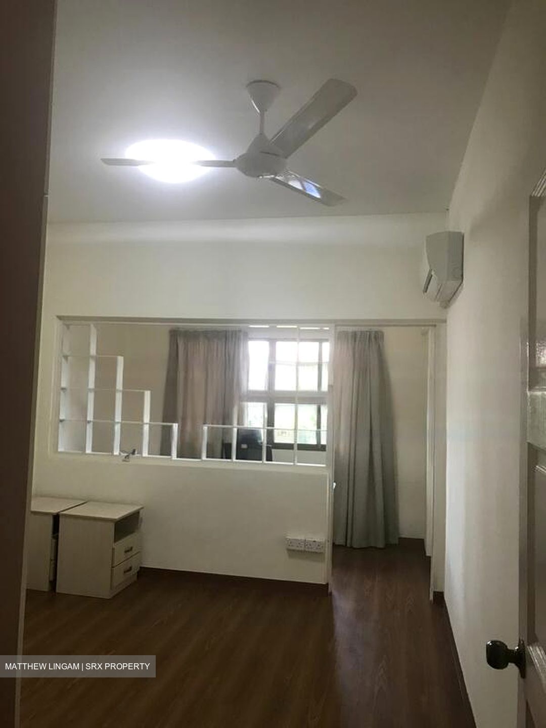 People's Garden (D19), Terrace #469608801